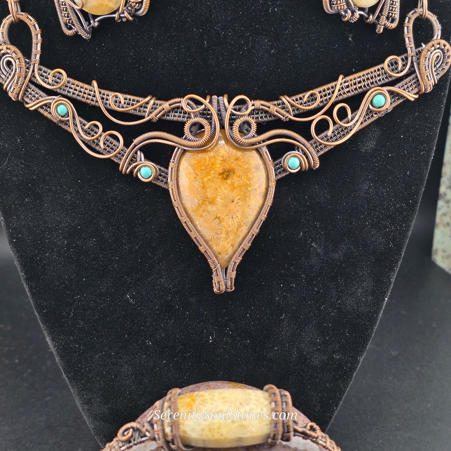 Coral Agate Amulet Jewelry Set