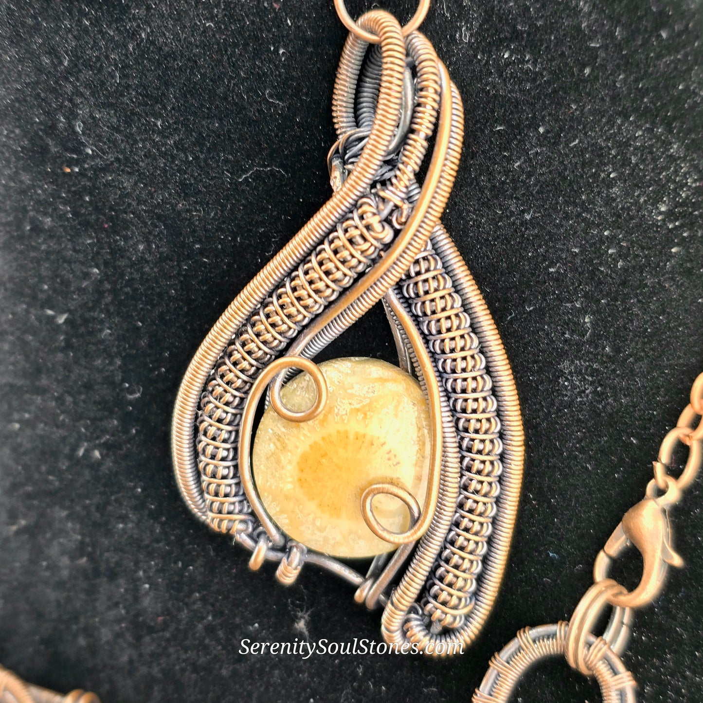 Coral Agate Amulet Jewelry Set