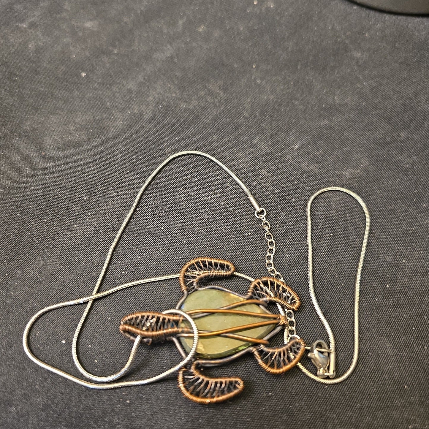 Blue Labradorite Sea Turtle Wire Wrapped Pendant – Handcrafted Natural Stone Jewelry