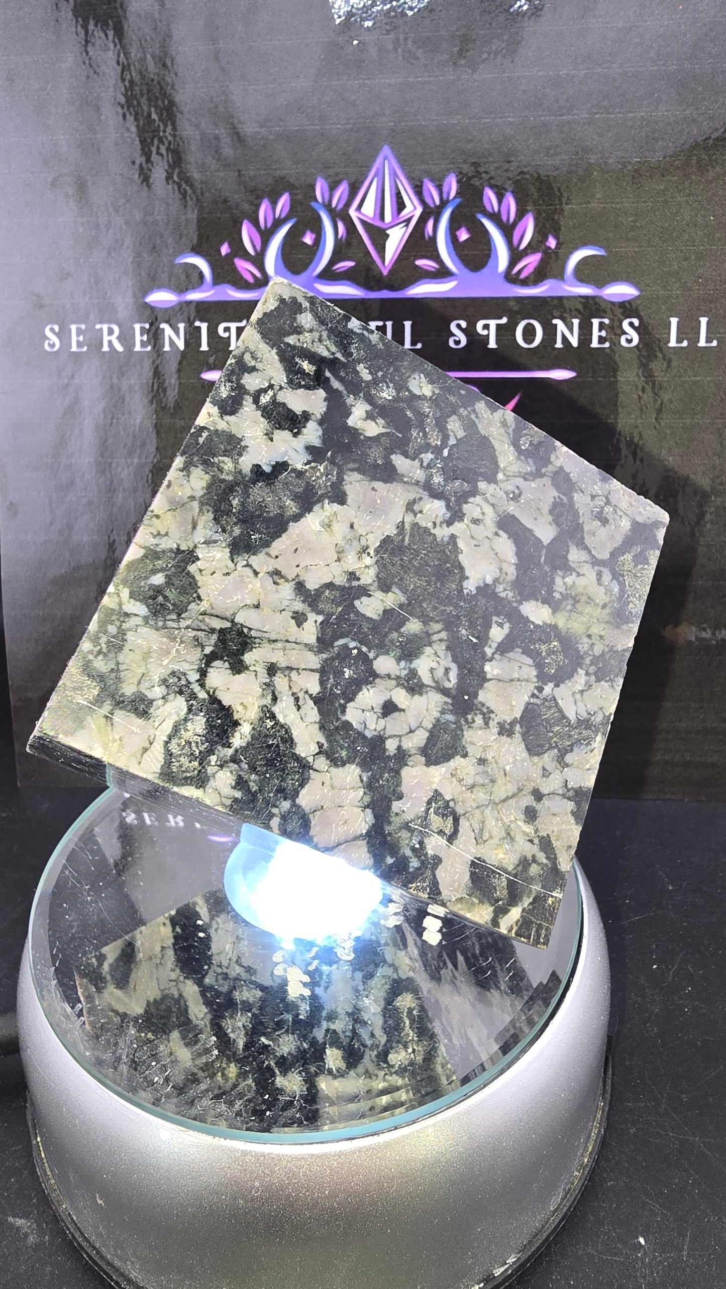 Indigo Gabbro Cube 2.3 lbs